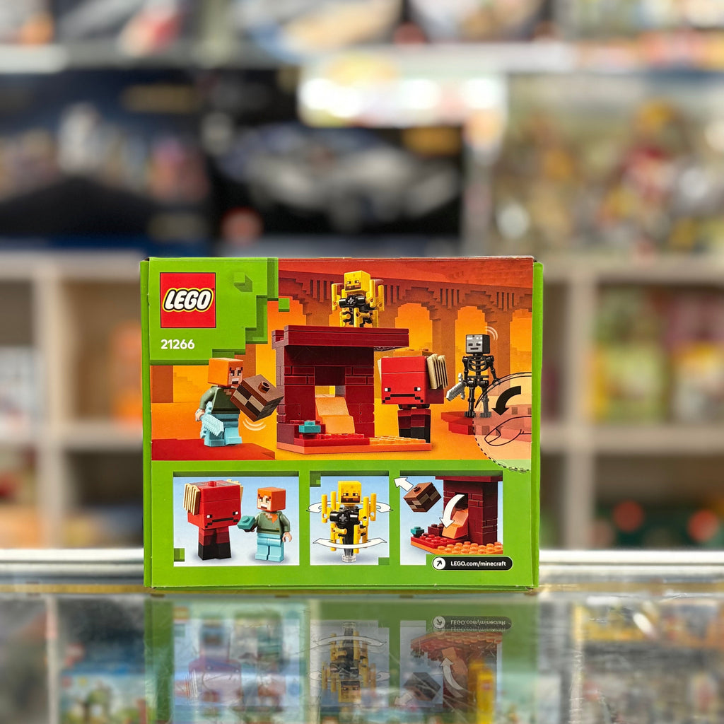 The Nether Lava Battle, 21266 - LEGO® Minecraft Set
