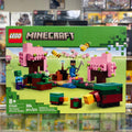 The Cherry Blossom Garden, 21260 - LEGO® Minecraft Set