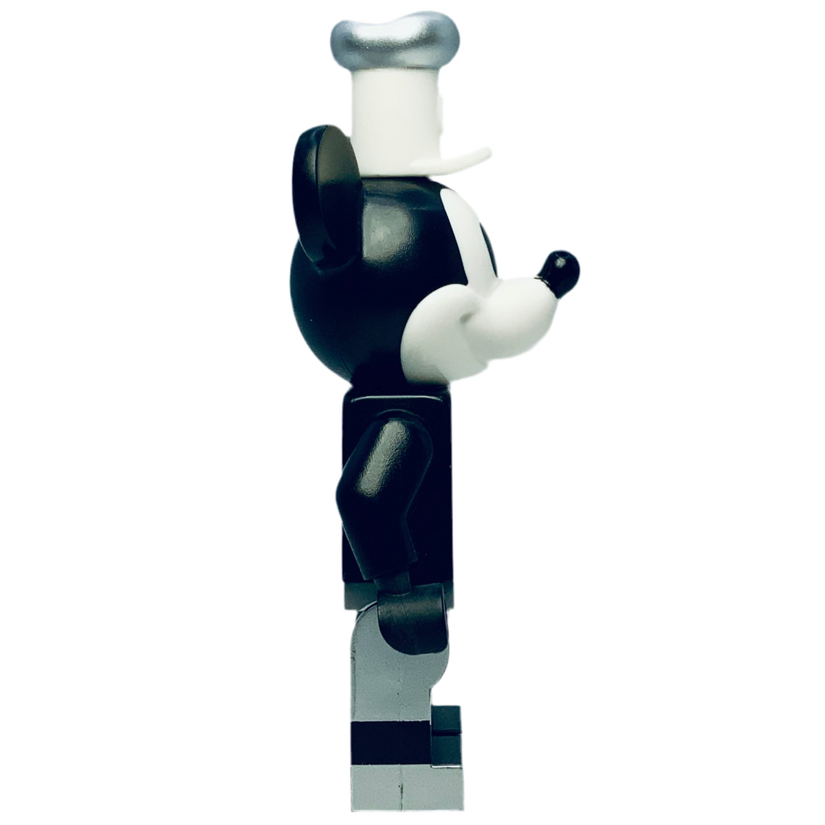 Mickey Mouse - Grayscale (Steamboat Willie), idea049