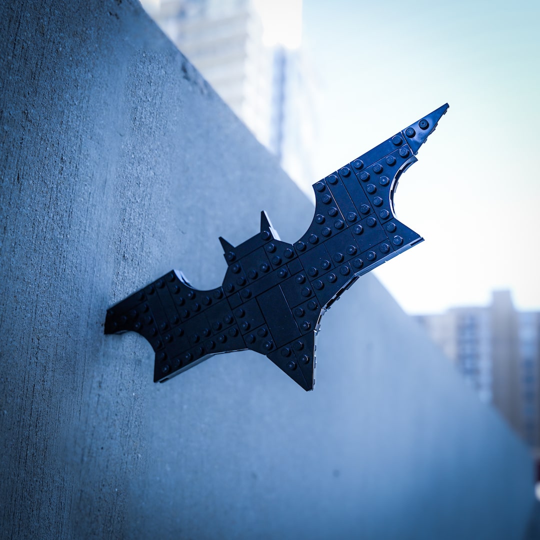 Life-Sized Bat-Weapon (Nolan)