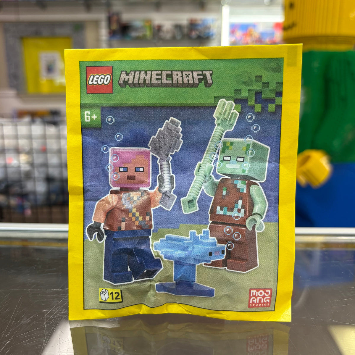 Adventurer with Drowned and Axolotl paper bag, 662303 - LEGO® Minecraft Set