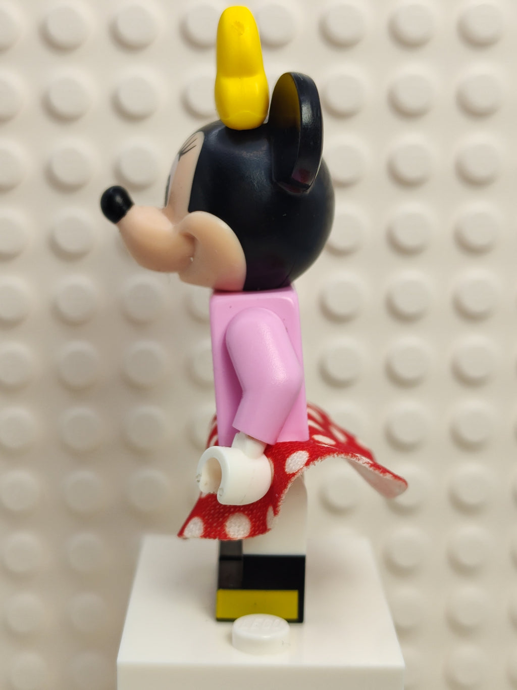 Minnie Mouse - Bright Pink Jacket and Yellow Bow, dis089, LEGO® Disney Minifigure