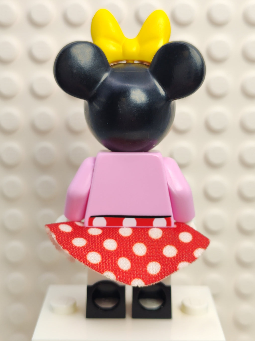 Minnie Mouse - Bright Pink Jacket and Yellow Bow, dis089, LEGO® Disney Minifigure