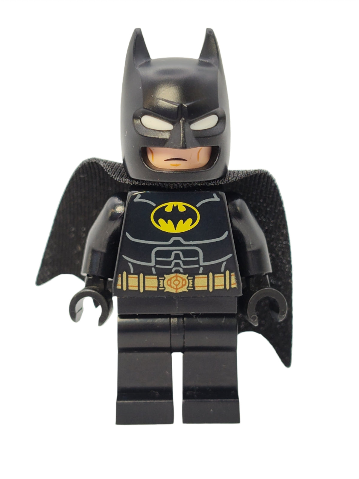 Batman - Black Suit, Gold Belt, Cowl with White Eyes, Smirk / Goggles and Frown, sh0886