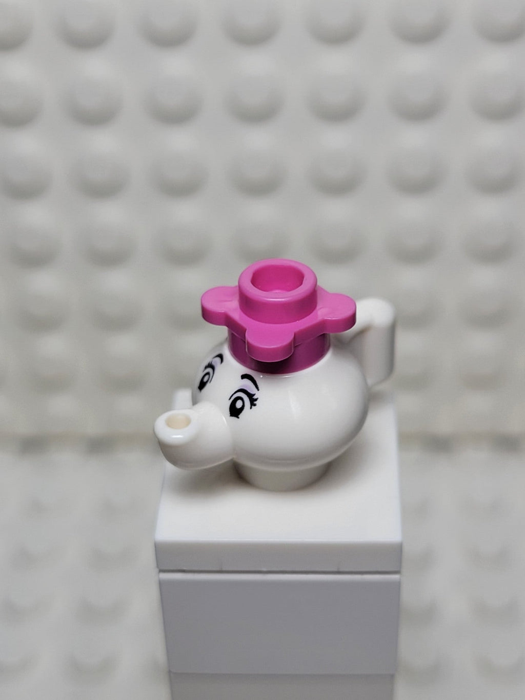 Mrs Potts, dp028